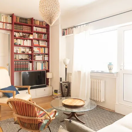 Bright With Terrace - Roland Garros Apartment